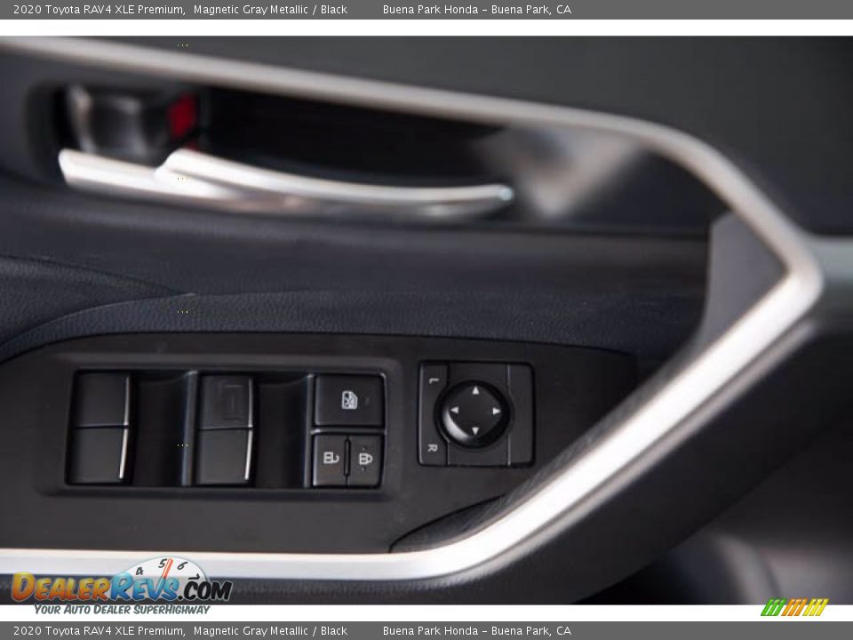 2020 Toyota RAV4 XLE Premium Magnetic Gray Metallic / Black Photo #30