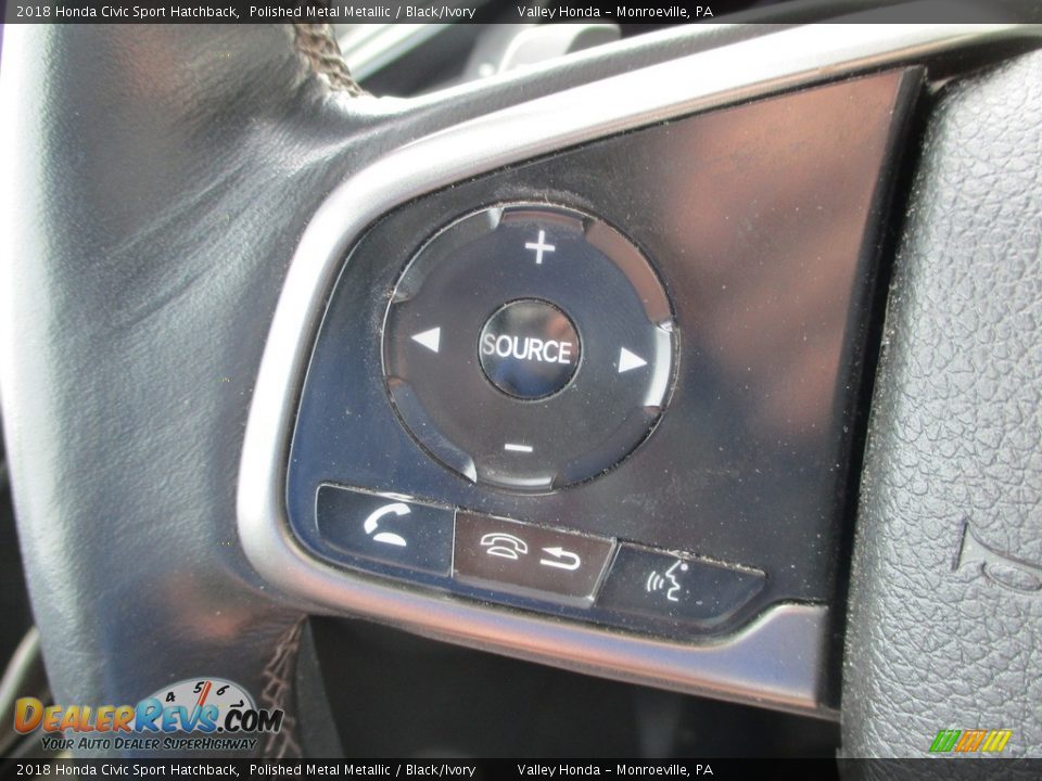 2018 Honda Civic Sport Hatchback Polished Metal Metallic / Black/Ivory Photo #17