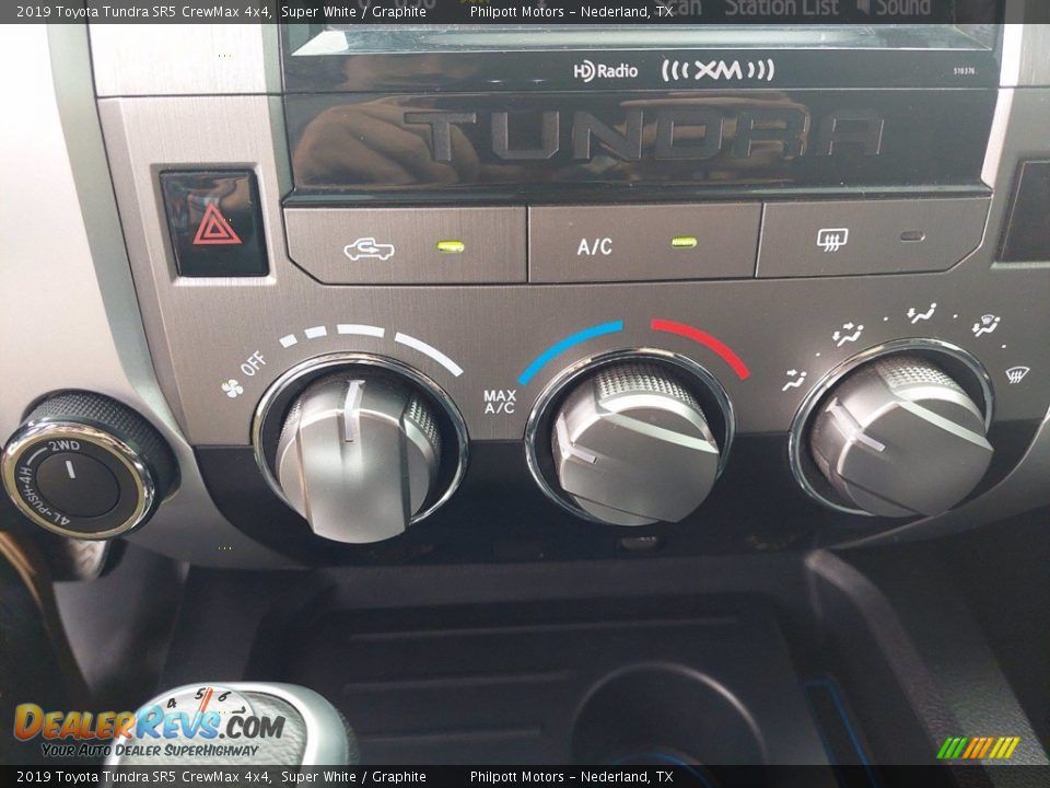 2019 Toyota Tundra SR5 CrewMax 4x4 Super White / Graphite Photo #21