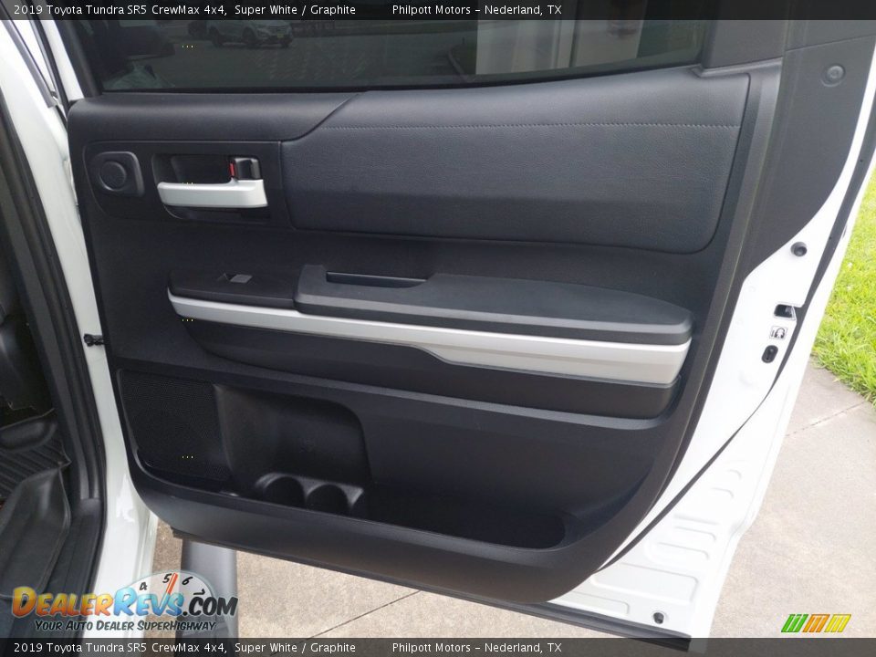 2019 Toyota Tundra SR5 CrewMax 4x4 Super White / Graphite Photo #25