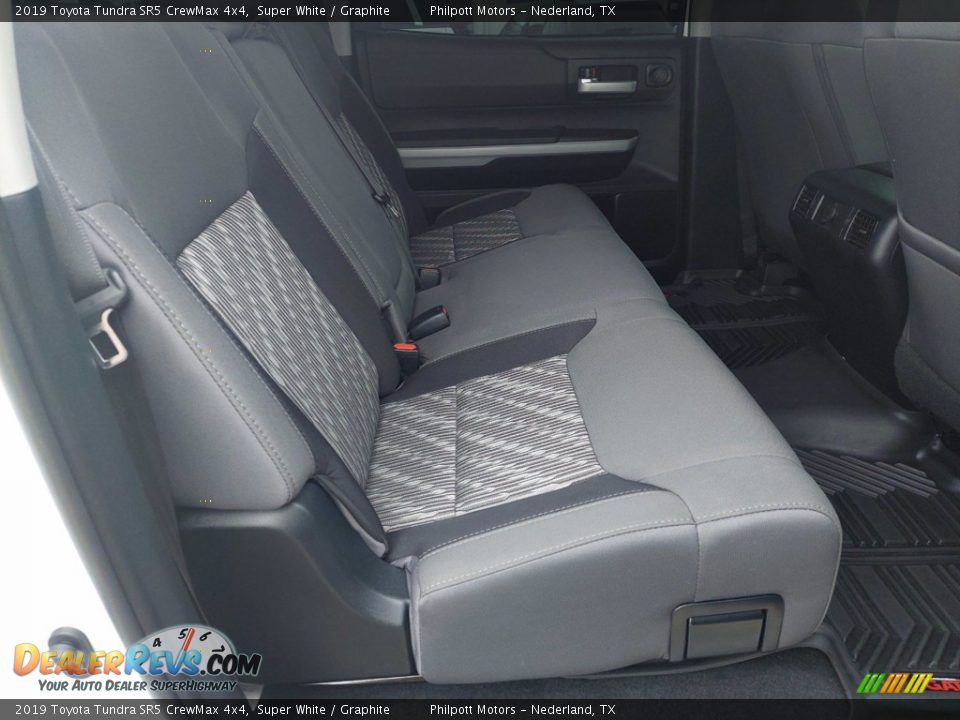 2019 Toyota Tundra SR5 CrewMax 4x4 Super White / Graphite Photo #26