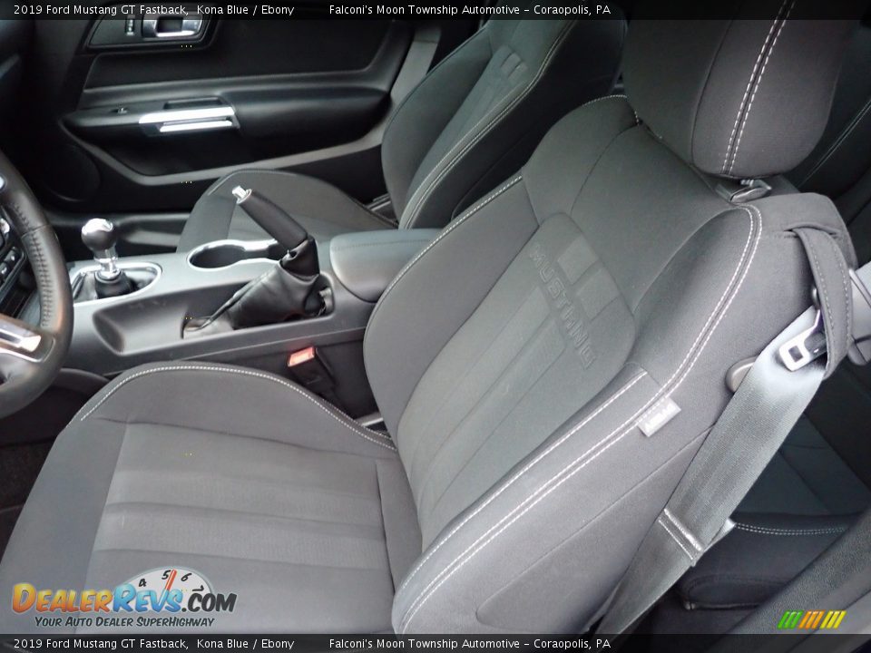 Front Seat of 2019 Ford Mustang GT Fastback Photo #15