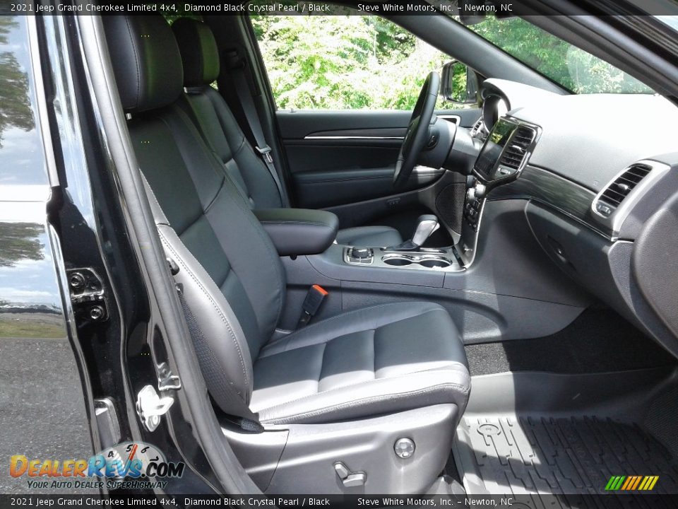 2021 Jeep Grand Cherokee Limited 4x4 Diamond Black Crystal Pearl / Black Photo #17