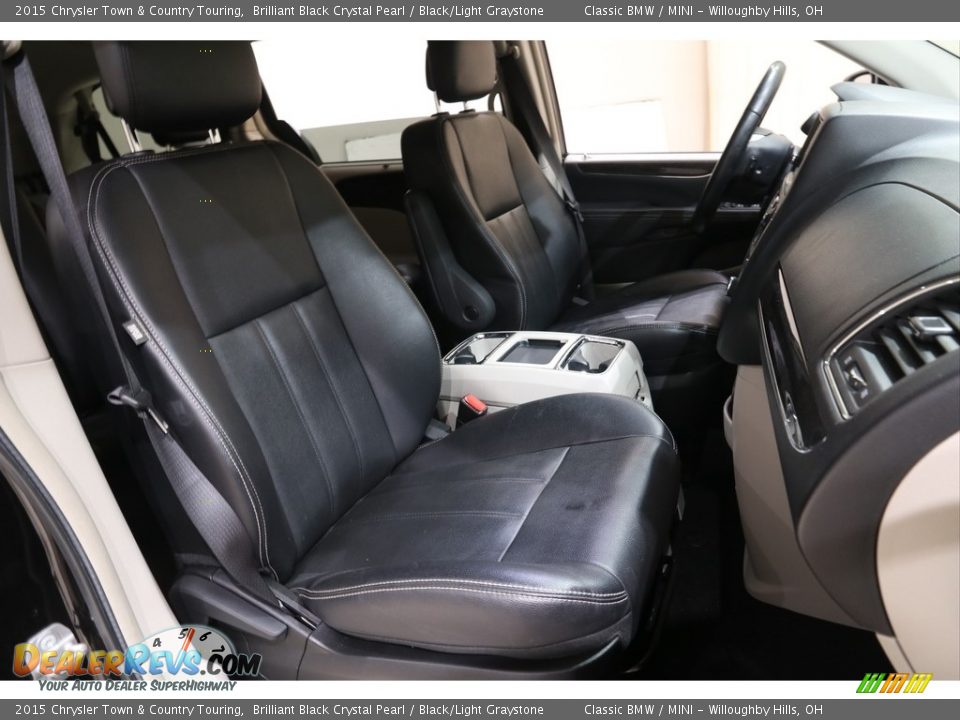 2015 Chrysler Town & Country Touring Brilliant Black Crystal Pearl / Black/Light Graystone Photo #12