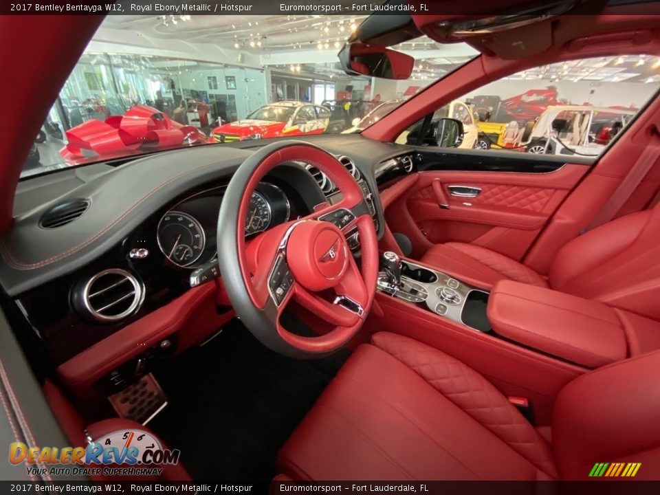 2017 Bentley Bentayga W12 Royal Ebony Metallic / Hotspur Photo #9