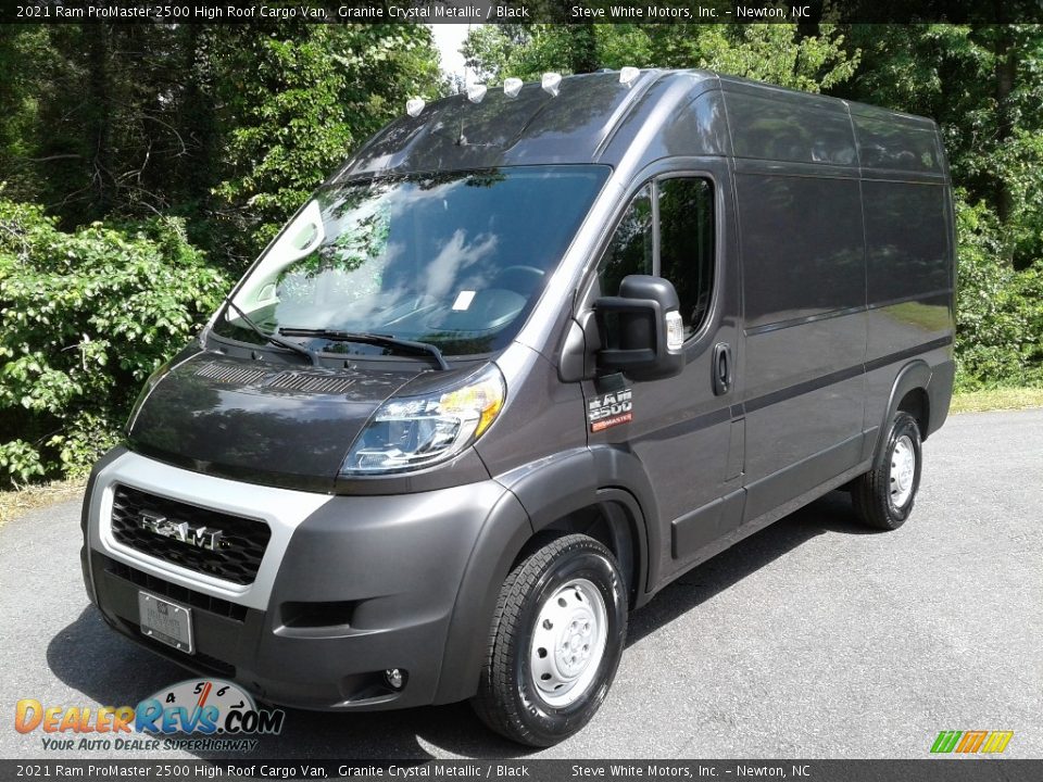 Front 3/4 View of 2021 Ram ProMaster 2500 High Roof Cargo Van Photo #2