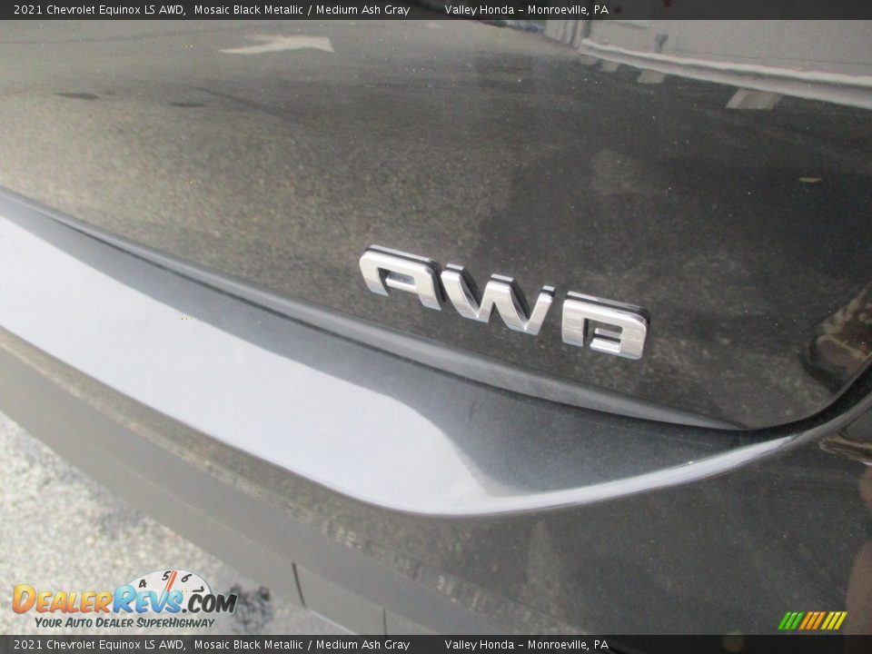 2021 Chevrolet Equinox LS AWD Mosaic Black Metallic / Medium Ash Gray Photo #6