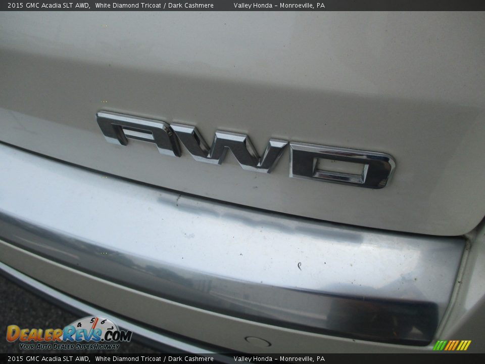 2015 GMC Acadia SLT AWD White Diamond Tricoat / Dark Cashmere Photo #6