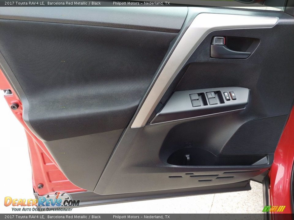 2017 Toyota RAV4 LE Barcelona Red Metallic / Black Photo #31