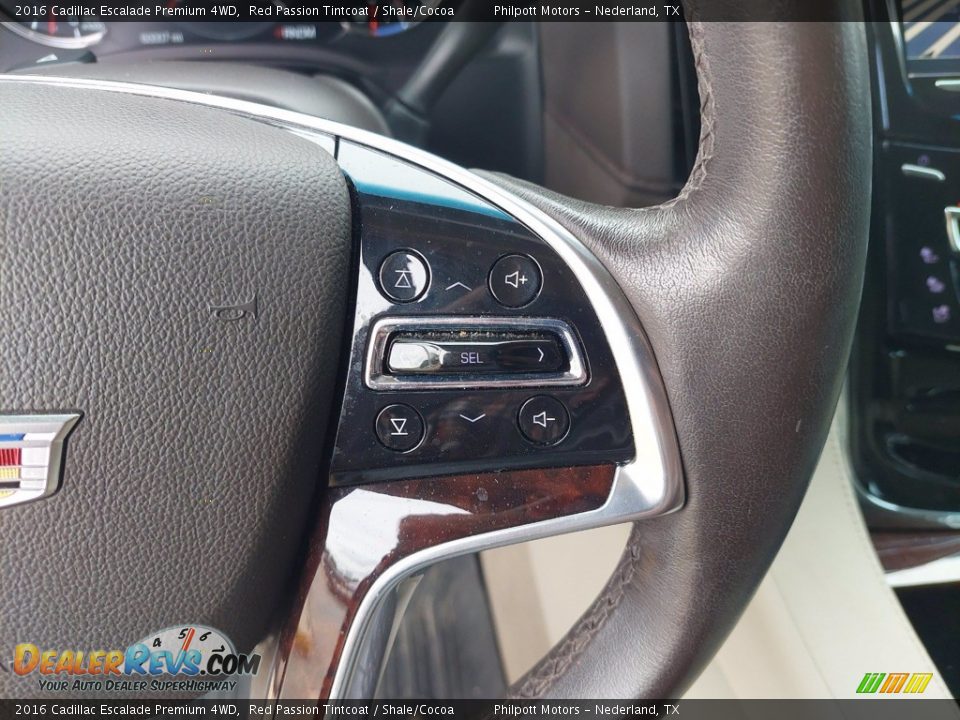 2016 Cadillac Escalade Premium 4WD Steering Wheel Photo #17