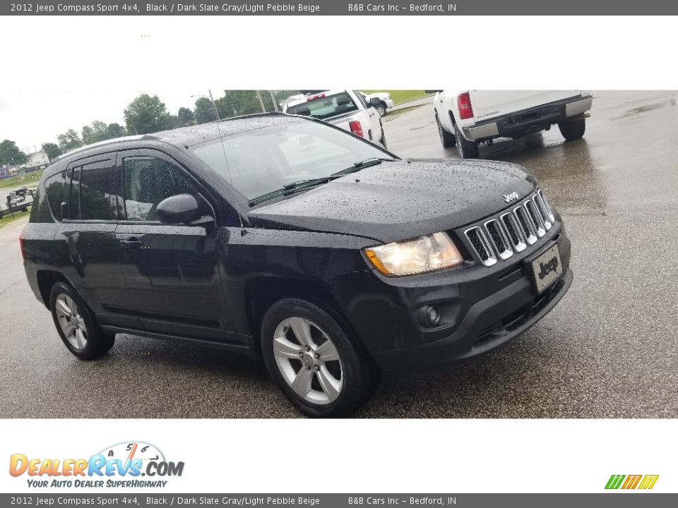 2012 Jeep Compass Sport 4x4 Black / Dark Slate Gray/Light Pebble Beige Photo #22