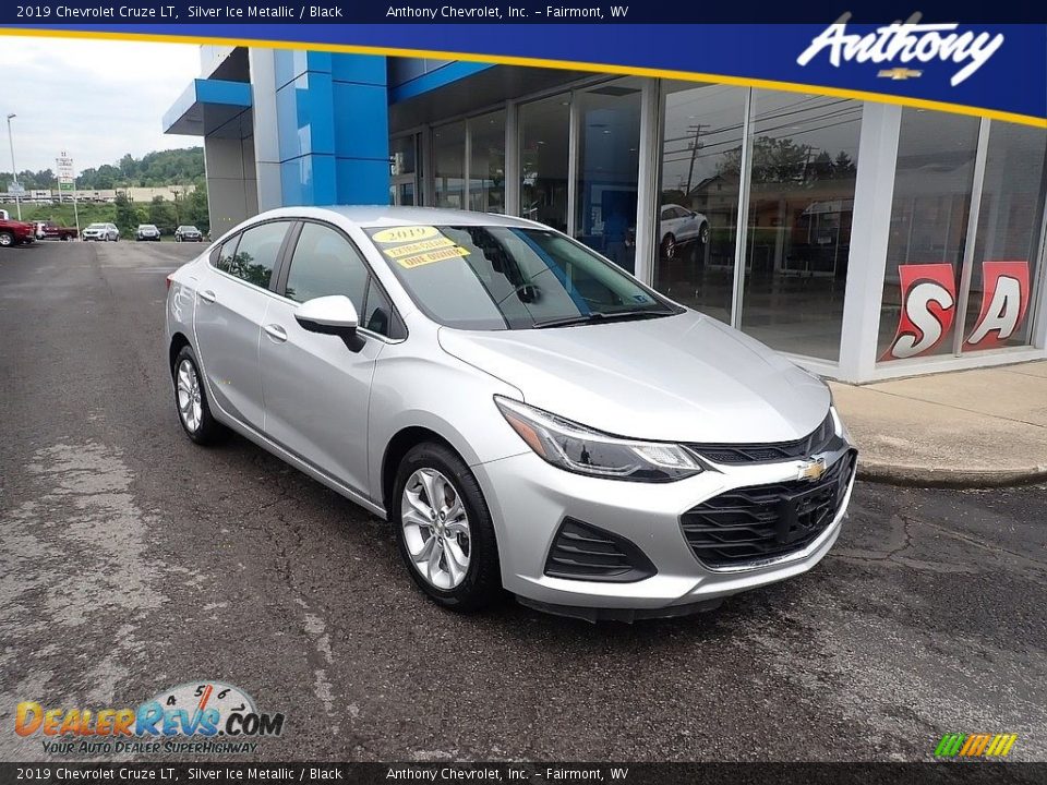 2019 Chevrolet Cruze LT Silver Ice Metallic / Black Photo #1