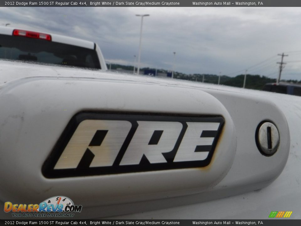 2012 Dodge Ram 1500 ST Regular Cab 4x4 Bright White / Dark Slate Gray/Medium Graystone Photo #13