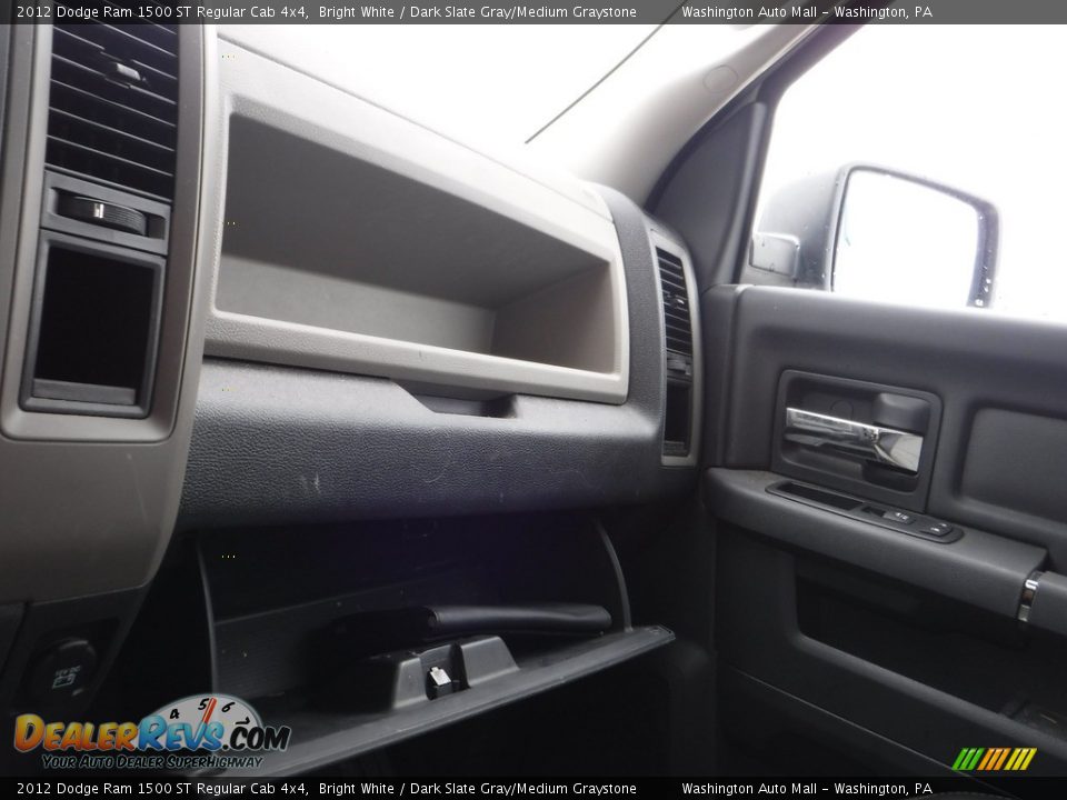 2012 Dodge Ram 1500 ST Regular Cab 4x4 Bright White / Dark Slate Gray/Medium Graystone Photo #20