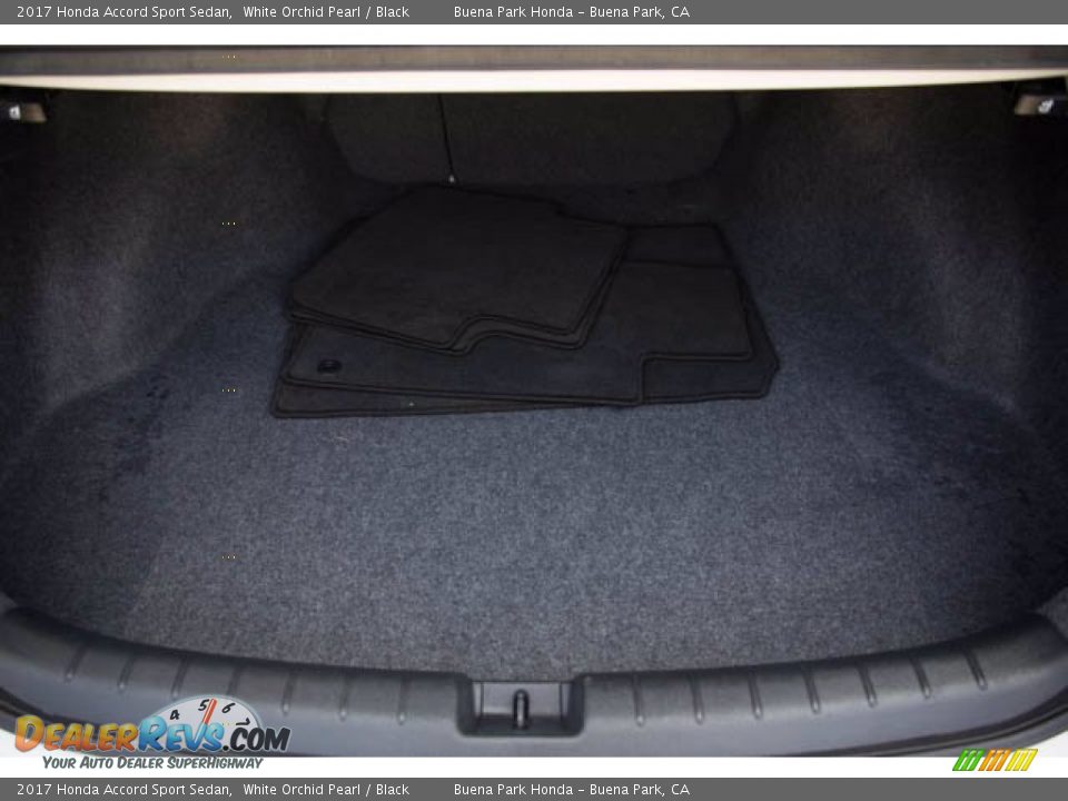 2017 Honda Accord Sport Sedan White Orchid Pearl / Black Photo #16