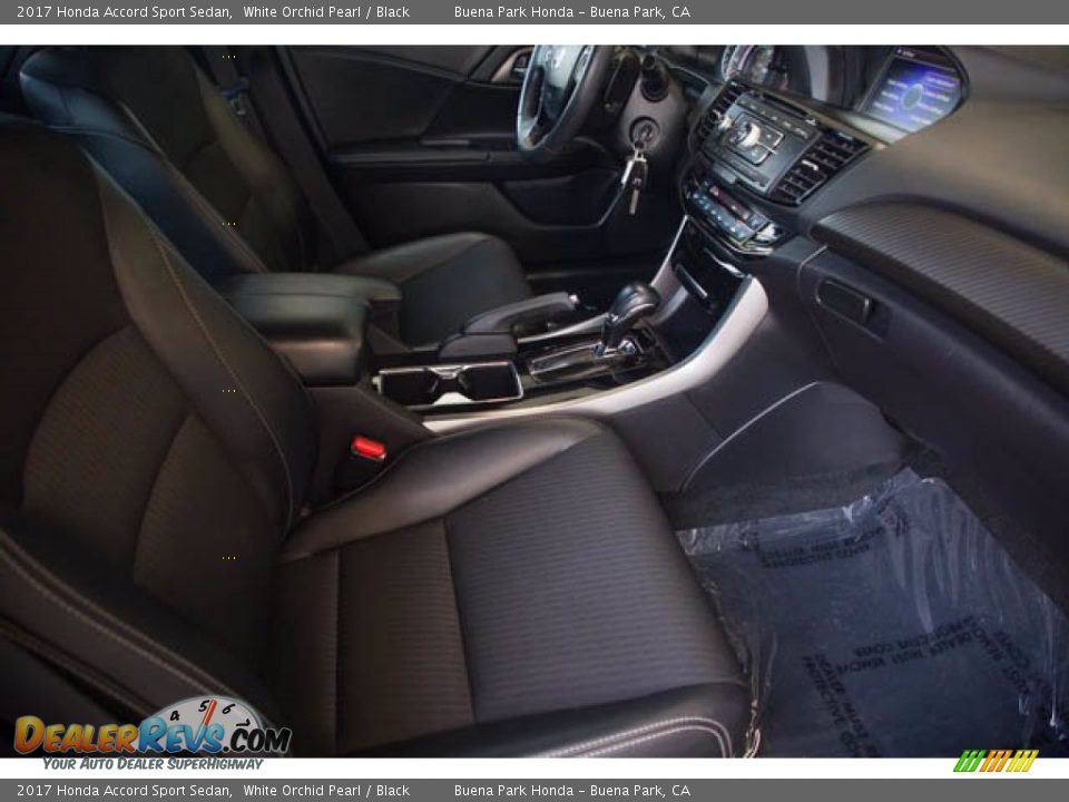 2017 Honda Accord Sport Sedan White Orchid Pearl / Black Photo #19
