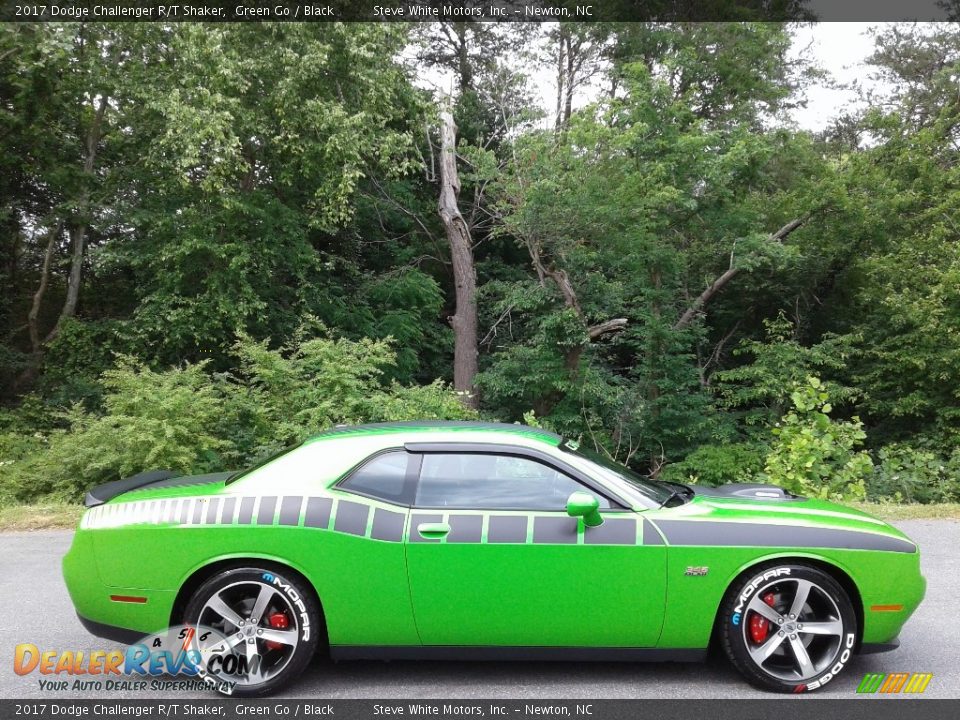 Green Go 2017 Dodge Challenger R/T Shaker Photo #6