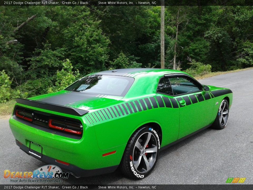 2017 Dodge Challenger R/T Shaker Green Go / Black Photo #7