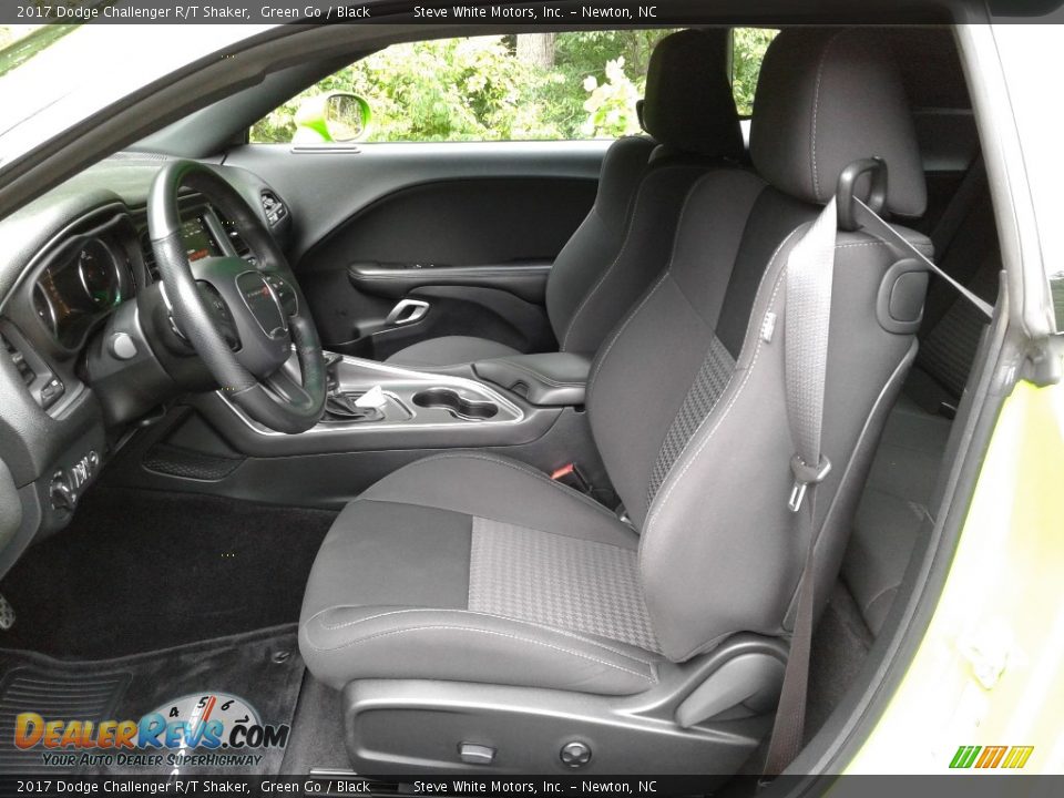 Front Seat of 2017 Dodge Challenger R/T Shaker Photo #11