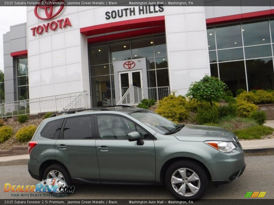 2015 Subaru Forester 2.5i Premium Jasmine Green Metallic / Black Photo #2