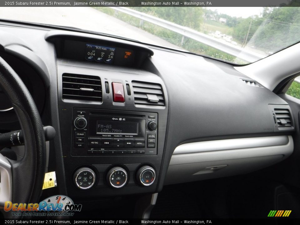 2015 Subaru Forester 2.5i Premium Jasmine Green Metallic / Black Photo #4