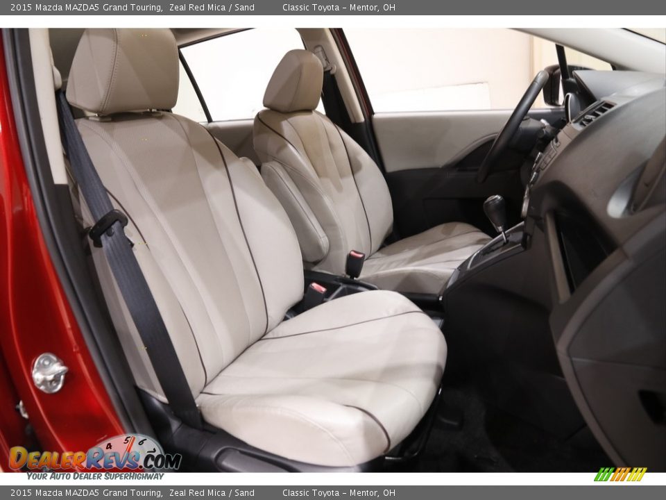 Front Seat of 2015 Mazda MAZDA5 Grand Touring Photo #14