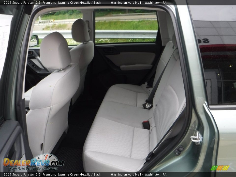2015 Subaru Forester 2.5i Premium Jasmine Green Metallic / Black Photo #24