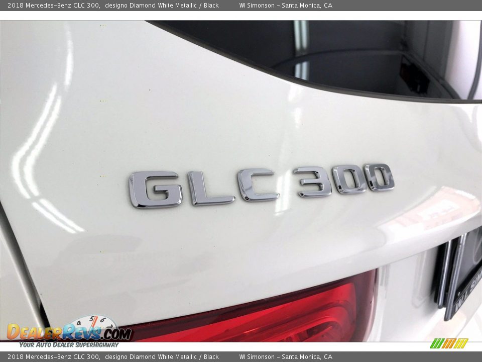 2018 Mercedes-Benz GLC 300 designo Diamond White Metallic / Black Photo #31