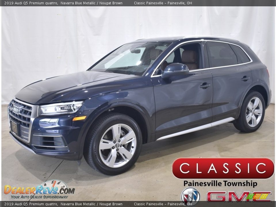 2019 Audi Q5 Premium quattro Navarra Blue Metallic / Nougat Brown Photo #1