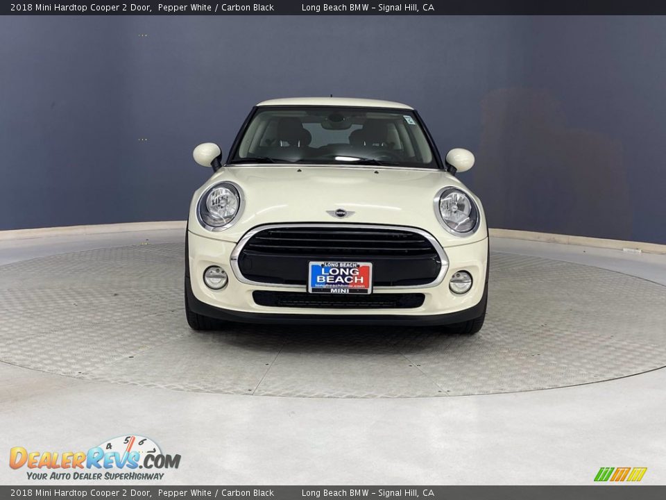 2018 Mini Hardtop Cooper 2 Door Pepper White / Carbon Black Photo #2