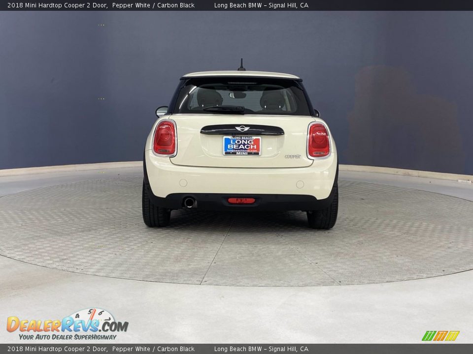 2018 Mini Hardtop Cooper 2 Door Pepper White / Carbon Black Photo #4