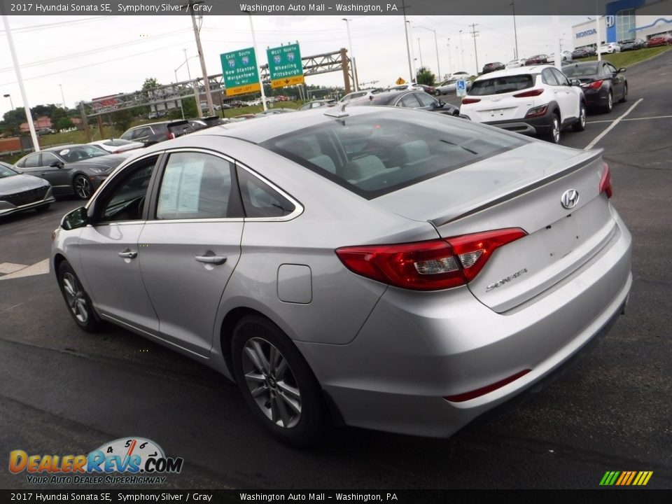 2017 Hyundai Sonata SE Symphony Silver / Gray Photo #6