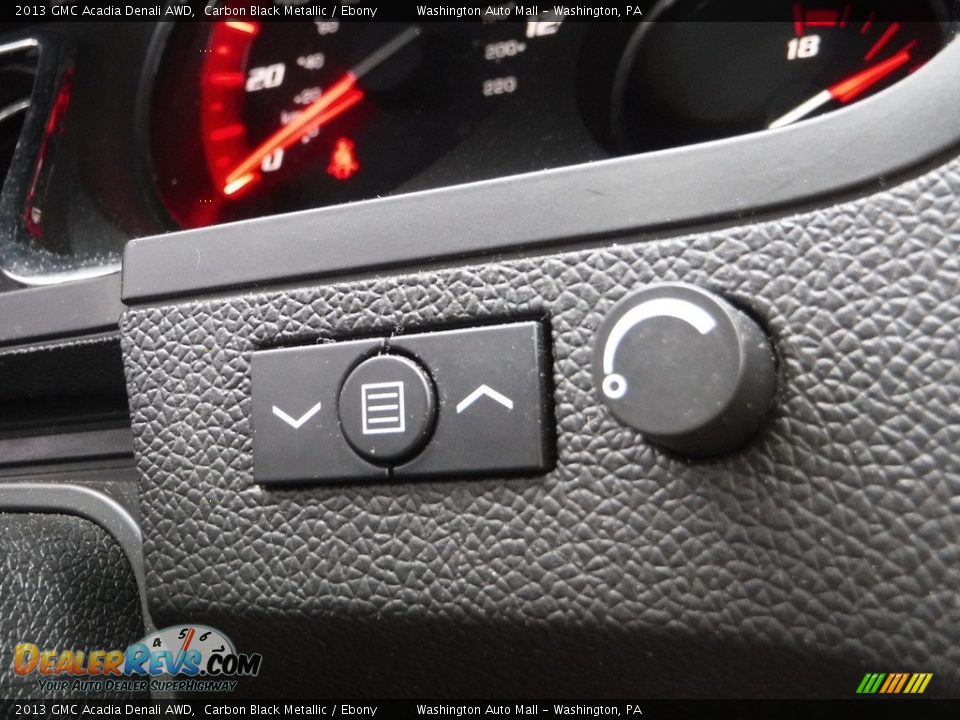 2013 GMC Acadia Denali AWD Carbon Black Metallic / Ebony Photo #31