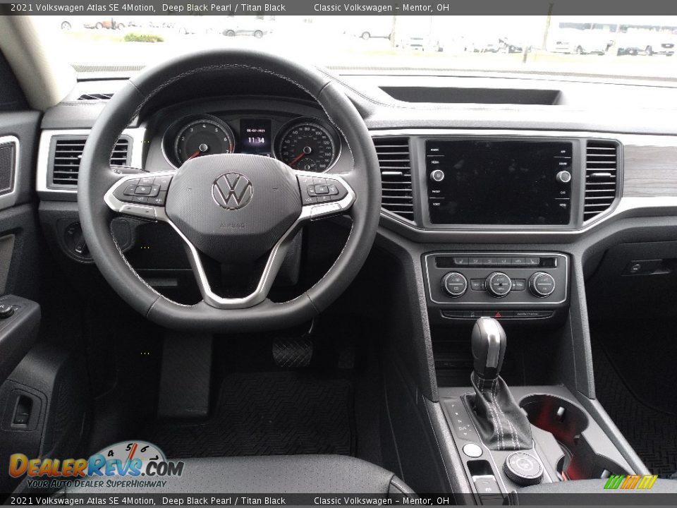 2021 Volkswagen Atlas SE 4Motion Deep Black Pearl / Titan Black Photo #3