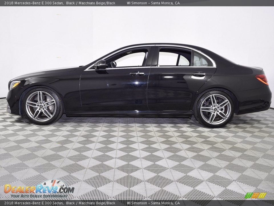 2018 Mercedes-Benz E 300 Sedan Black / Macchiato Beige/Black Photo #5