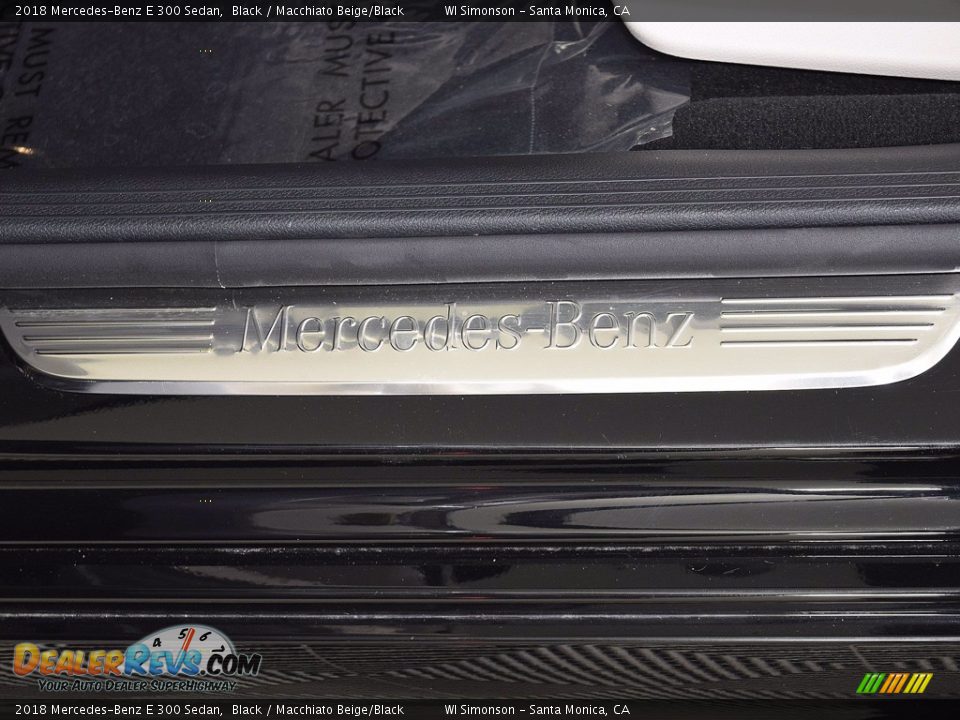 2018 Mercedes-Benz E 300 Sedan Black / Macchiato Beige/Black Photo #23