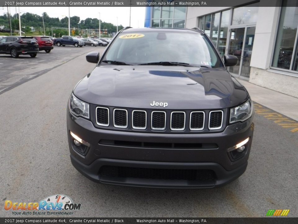 2017 Jeep Compass Latitude 4x4 Granite Crystal Metallic / Black Photo #3