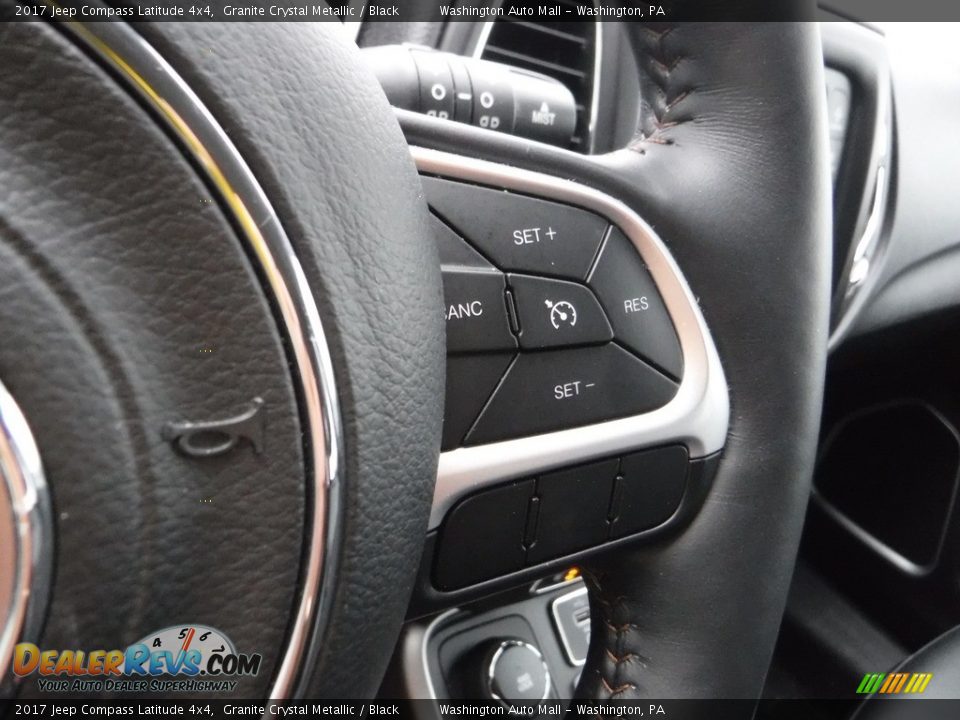 2017 Jeep Compass Latitude 4x4 Granite Crystal Metallic / Black Photo #19