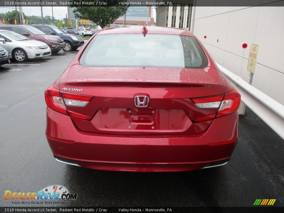 2018 Honda Accord LX Sedan Radiant Red Metallic / Gray Photo #4
