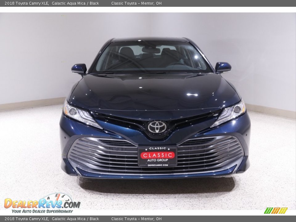 2018 Toyota Camry XLE Galactic Aqua Mica / Black Photo #2