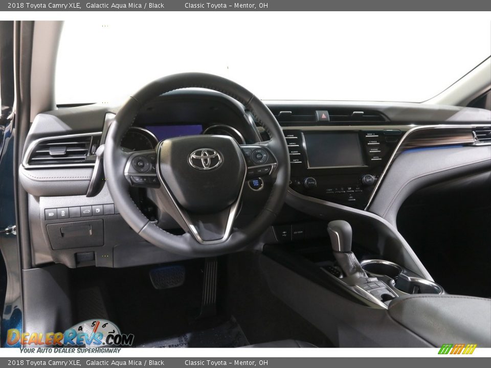 2018 Toyota Camry XLE Galactic Aqua Mica / Black Photo #6
