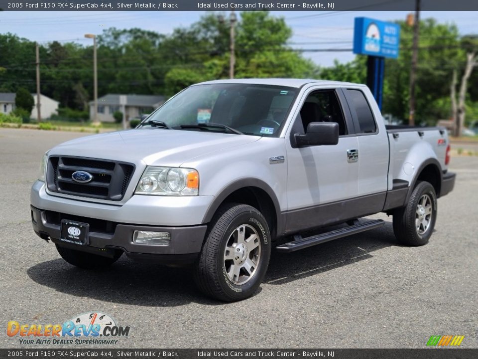 2005 Ford F150 FX4 SuperCab 4x4 Silver Metallic / Black Photo #1