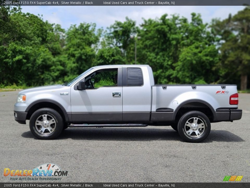 Silver Metallic 2005 Ford F150 FX4 SuperCab 4x4 Photo #2