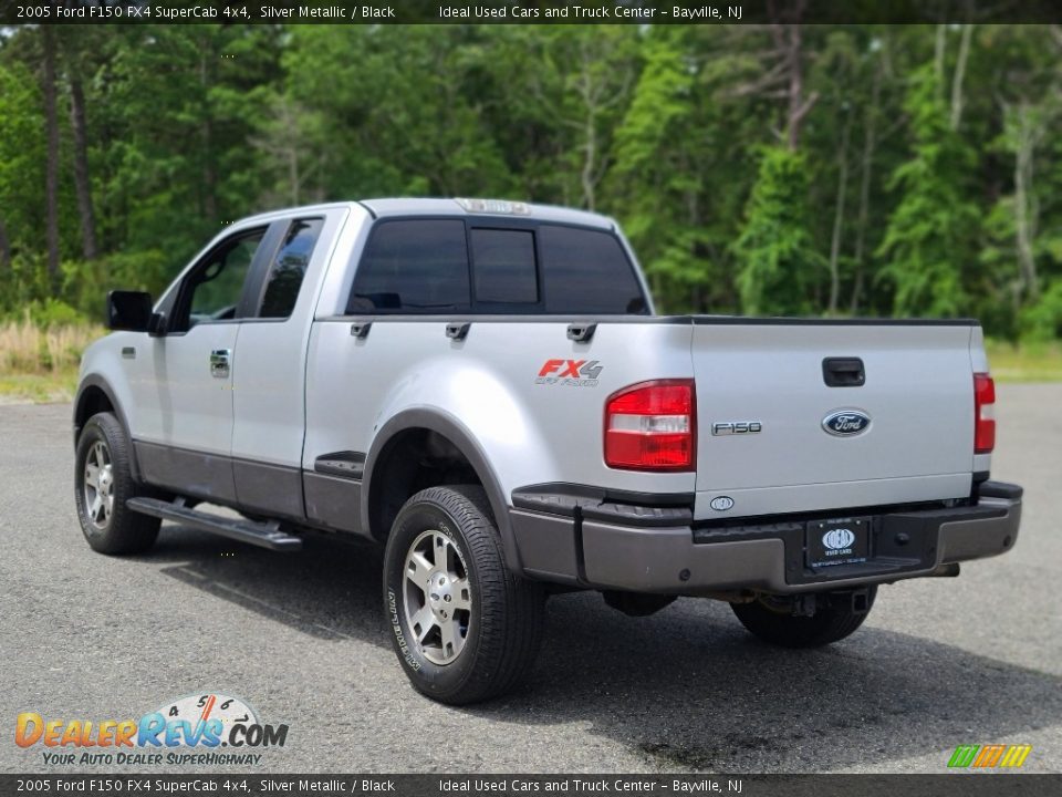 2005 Ford F150 FX4 SuperCab 4x4 Silver Metallic / Black Photo #3