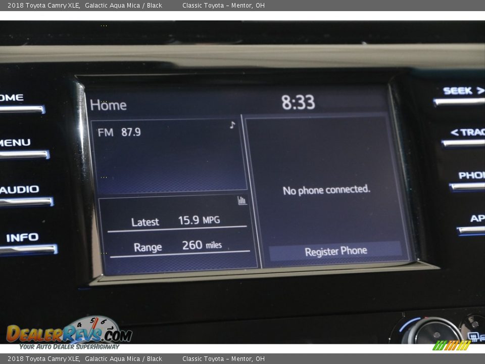 2018 Toyota Camry XLE Galactic Aqua Mica / Black Photo #10