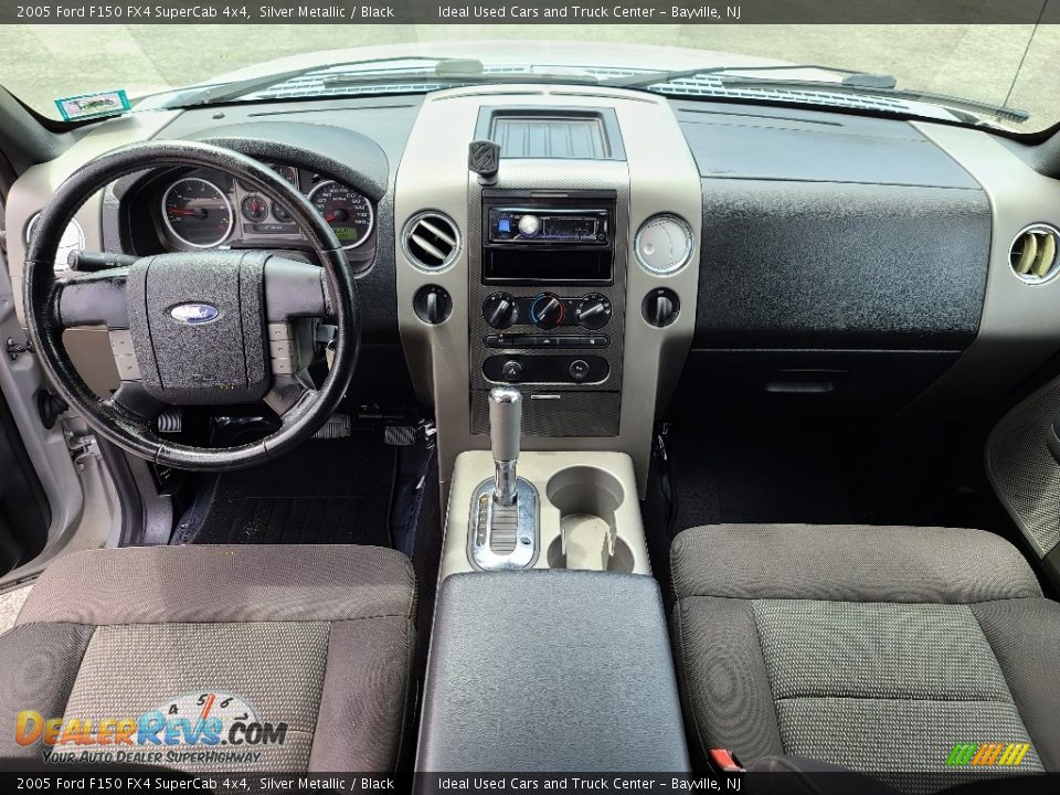 Black Interior - 2005 Ford F150 FX4 SuperCab 4x4 Photo #22