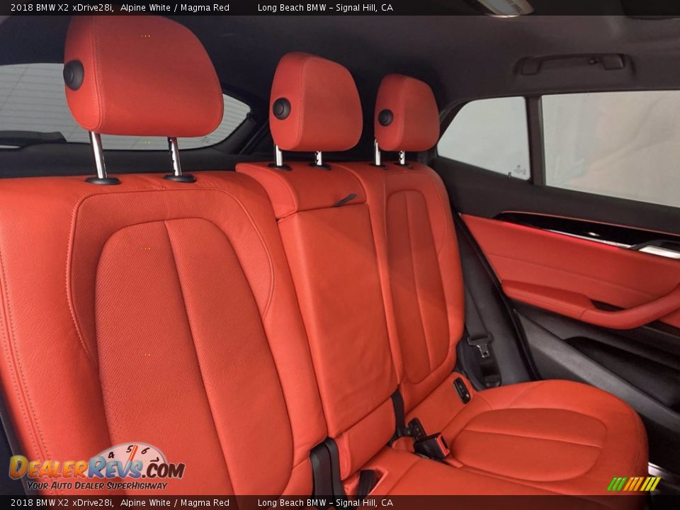 Rear Seat of 2018 BMW X2 xDrive28i Photo #36