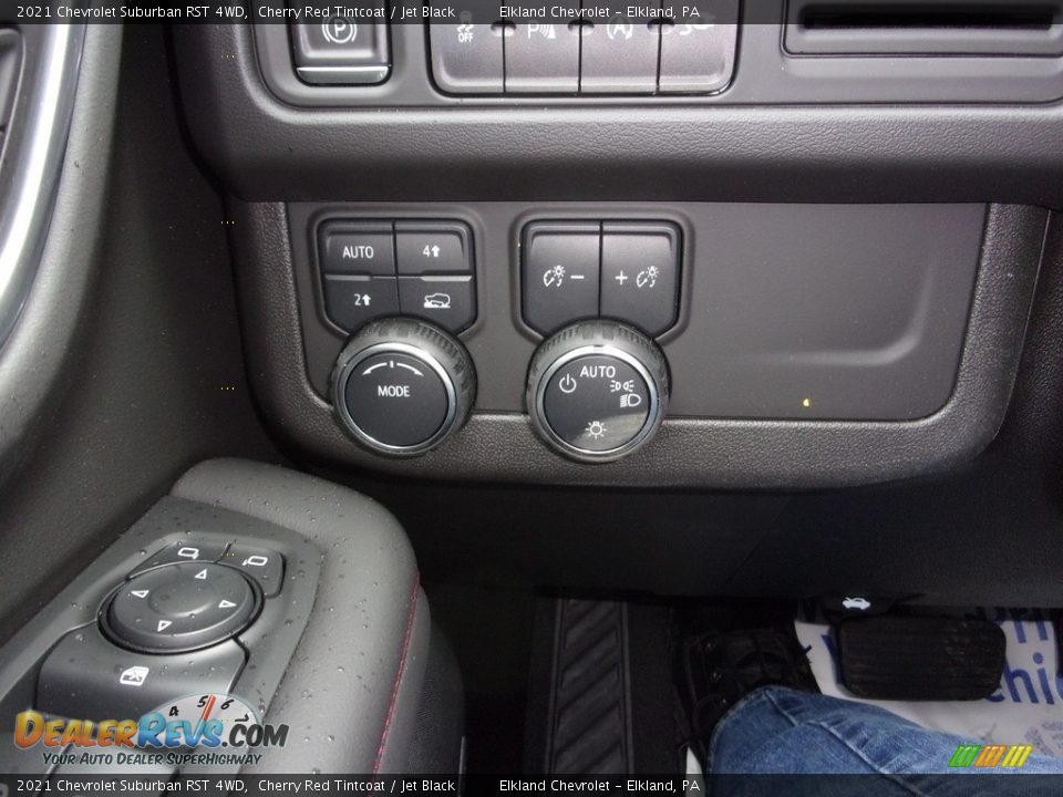 2021 Chevrolet Suburban RST 4WD Cherry Red Tintcoat / Jet Black Photo #29