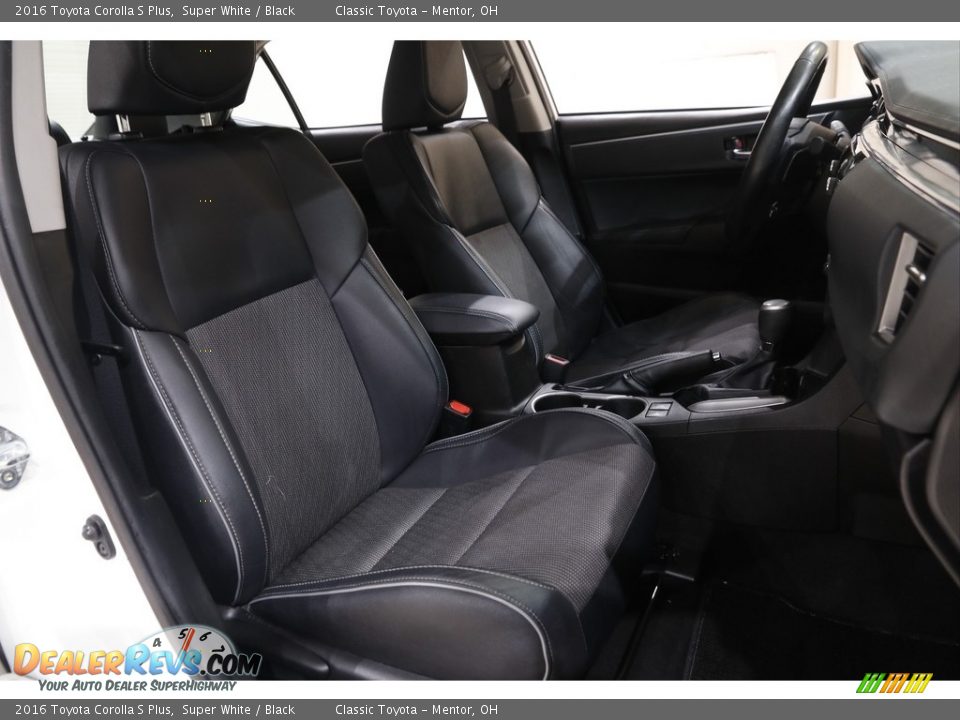 2016 Toyota Corolla S Plus Super White / Black Photo #13