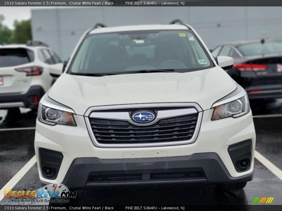 2019 Subaru Forester 2.5i Premium Crystal White Pearl / Black Photo #2